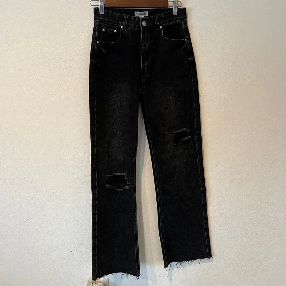 THATSSOFETCH Varski Semi-Wide Leg Black High Waisted Raw Hem Jeans - Picture 3 of 11